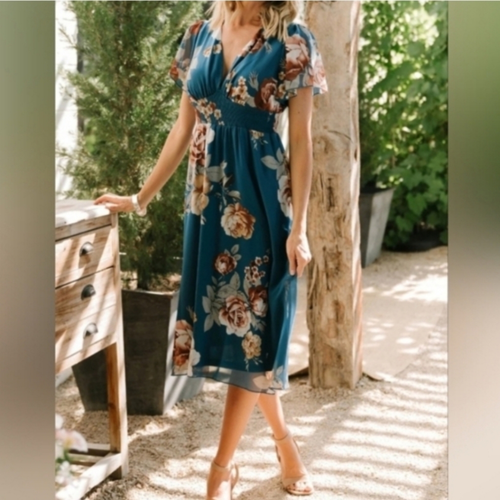 Baltic Born Sarah Smocked Midi Dress BlueFloral Blue Maxi Dress 2XL